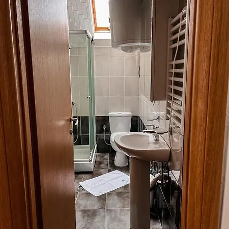 Abb - K16a15 Zlatiborski Konaci * 兹拉蒂博尔