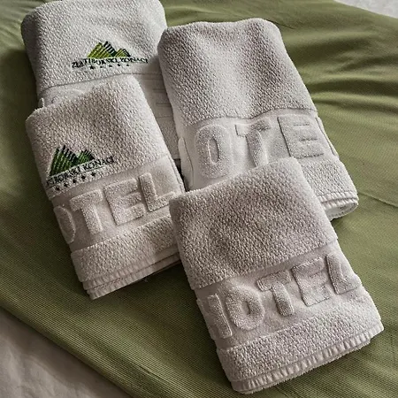 Abb - K16a15 Zlatiborski Konaci זלאטיבור